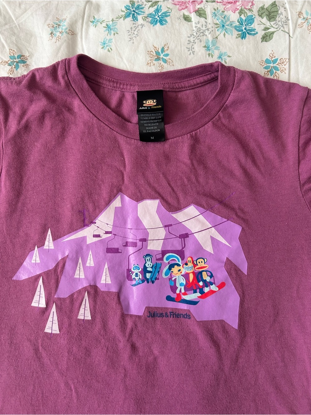 Julius & Friends Tee - Picture 2 of 2
